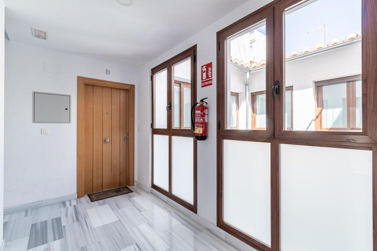 3 Bedroom Elegant & Cozy City Centre Гранада Экстерьер фото